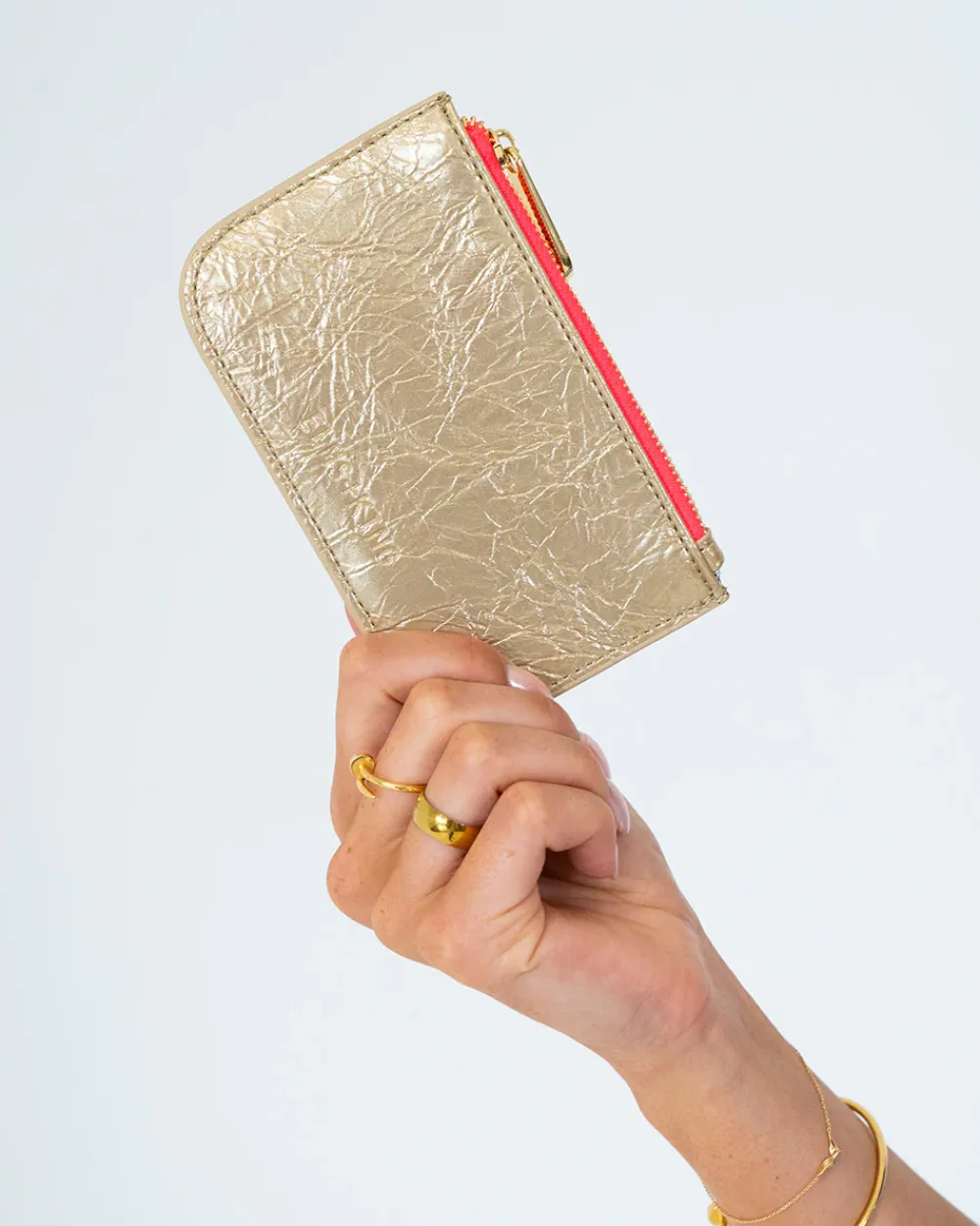 ELMS+KING Centro Wallet - Light Gold Crinkle