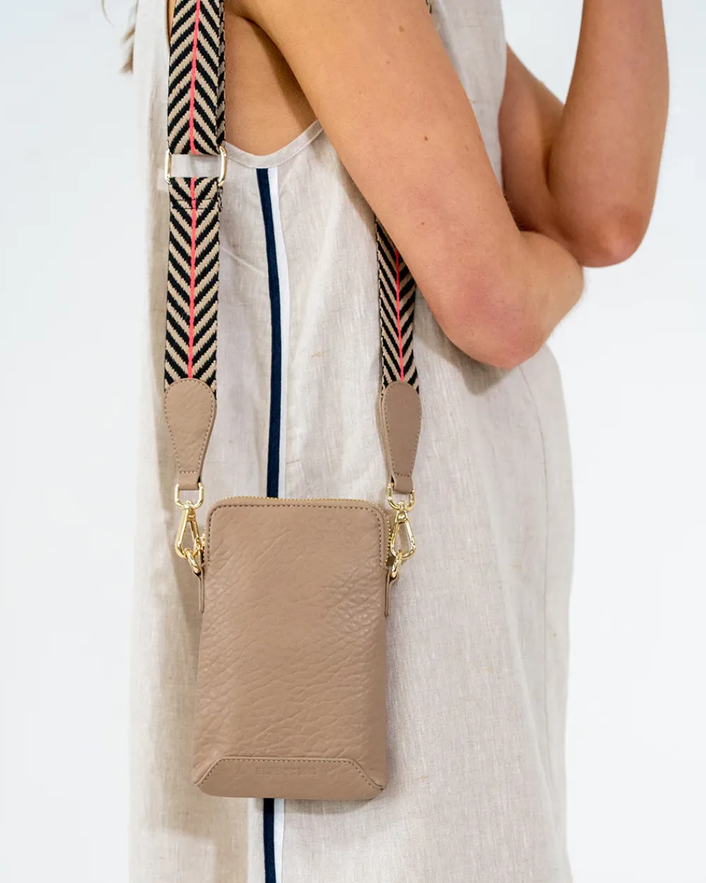 ELMS+KING Sullivan Phone Bag - Latte